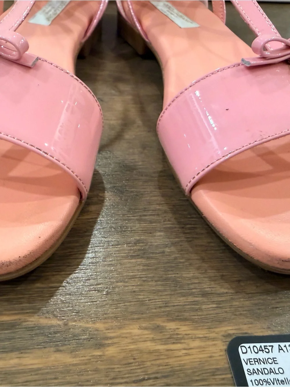 Dolce & Gabbana Kids Pink Patent Leather Heart Charm Sandals Size 34
